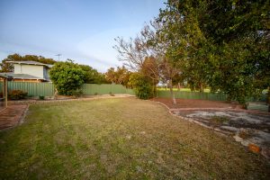 5 Oleander Place, Halls Head, WA 6210 AUS