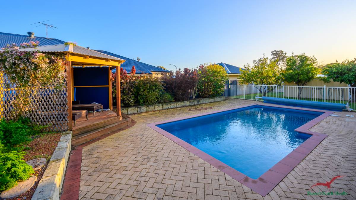 49 Willoughbridge Crescent, Erskine, WA 6210 AUS