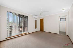 1 Arundel Drive, Halls Head, WA 6210 AUS