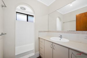1 Arundel Drive, Halls Head, WA 6210 AUS