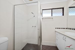 1 Arundel Drive, Halls Head, WA 6210 AUS