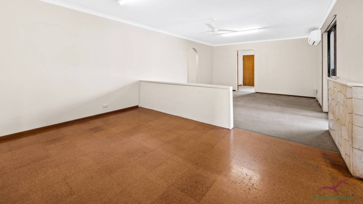 1 Arundel Drive, Halls Head, WA 6210 AUS