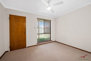 1 Arundel Drive, Halls Head, WA 6210 AUS