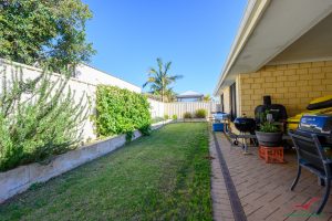15 Duyfken Way, DUDLEY PARK, WA 6210 AUS