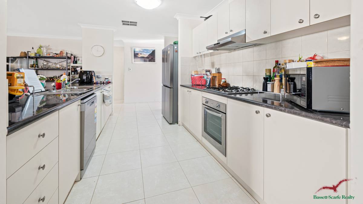 15 Duyfken Way, DUDLEY PARK, WA 6210 AUS