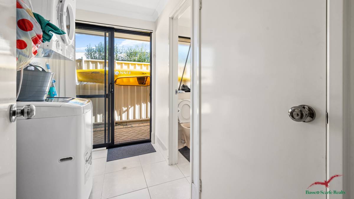 15 Duyfken Way, DUDLEY PARK, WA 6210 AUS
