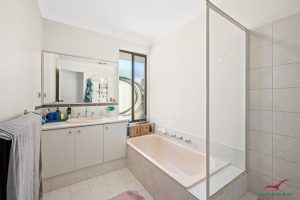 15 Duyfken Way, DUDLEY PARK, WA 6210 AUS