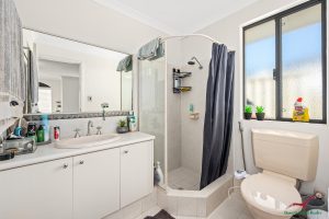 15 Duyfken Way, DUDLEY PARK, WA 6210 AUS