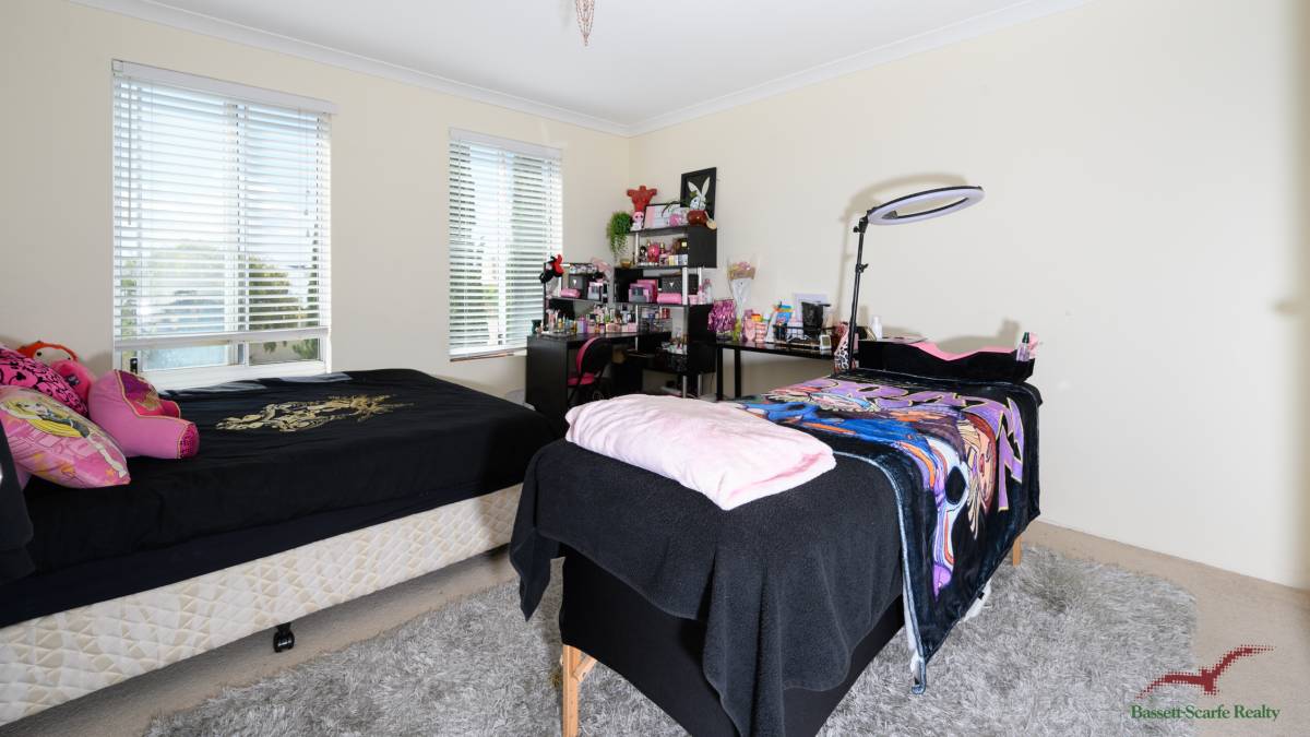 53 Buckingham Drive, WANNANUP, WA 6210 AUS