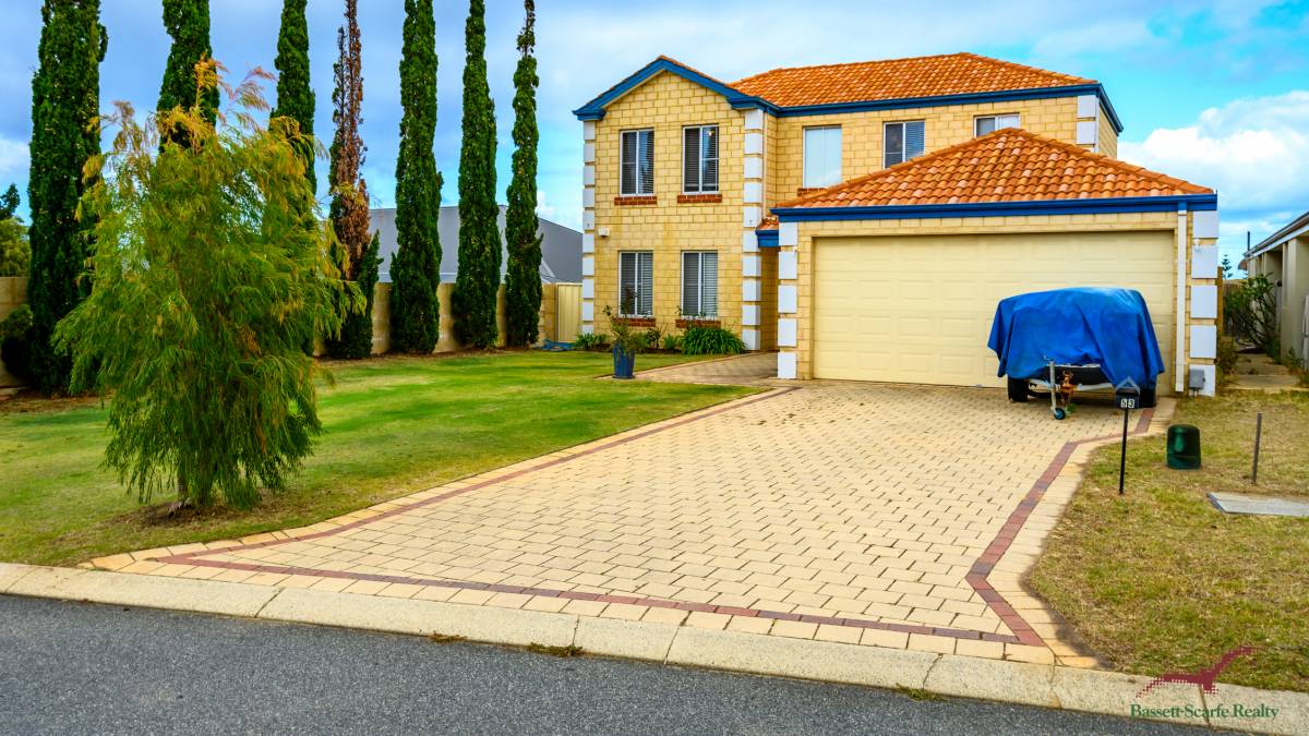 53 Buckingham Drive, WANNANUP, WA 6210 AUS