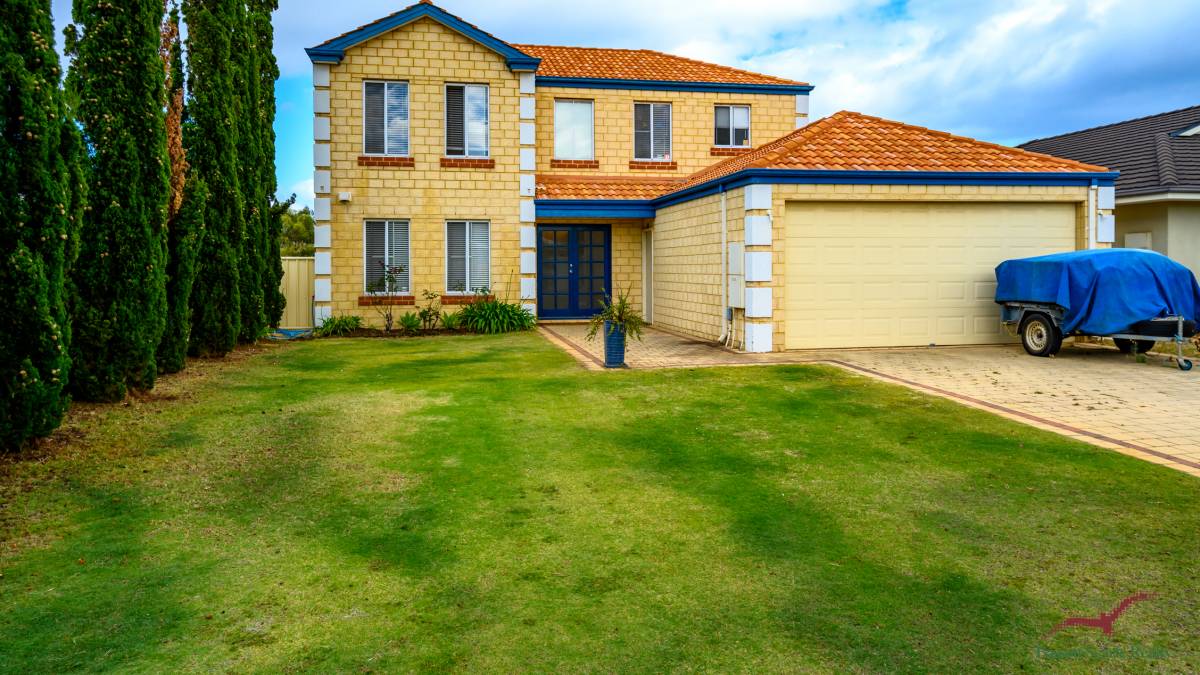 53 Buckingham Drive, WANNANUP, WA 6210 AUS