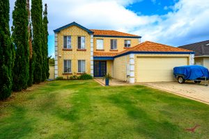 53 Buckingham Drive, WANNANUP, WA 6210 AUS