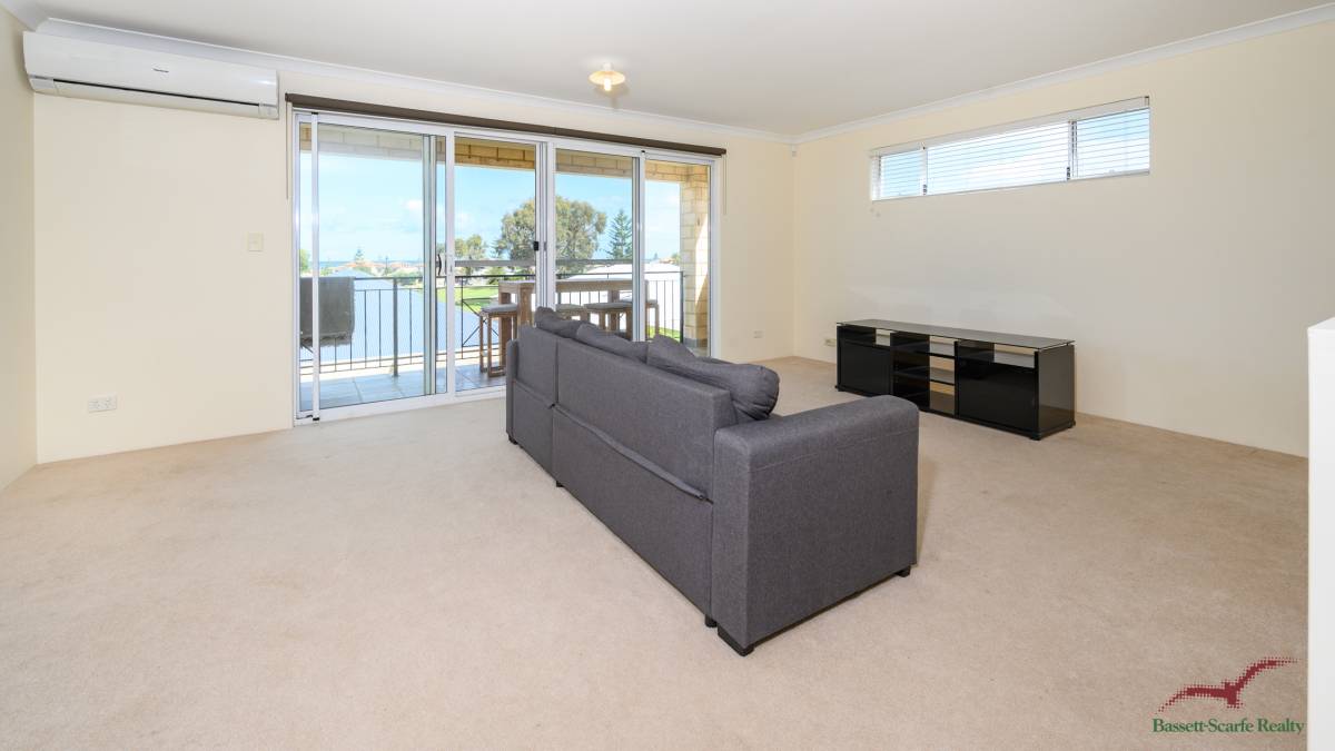 53 Buckingham Drive, WANNANUP, WA 6210 AUS