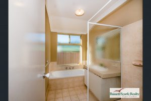 11 Pinkett Close, Dawesville, WA 6211 AUS