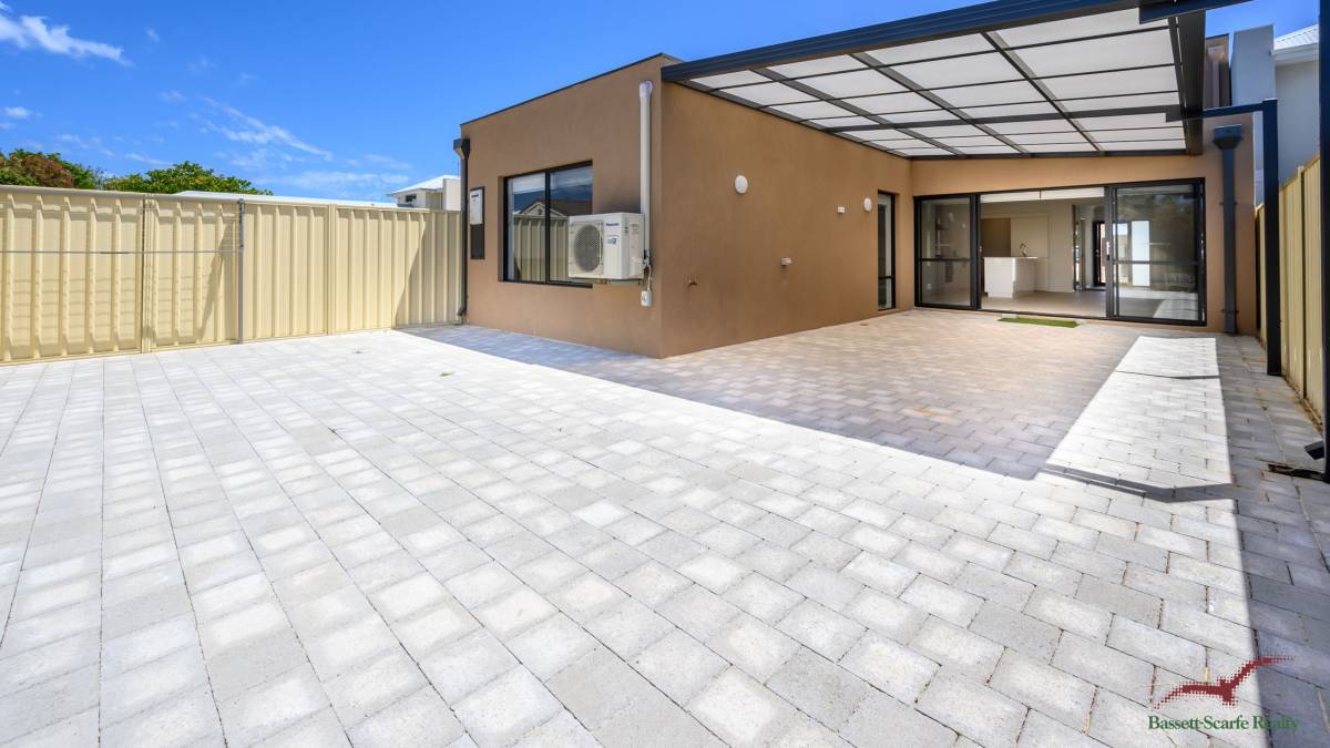 32 Quendamia Lane, Mandurah, WA 6210 AUS