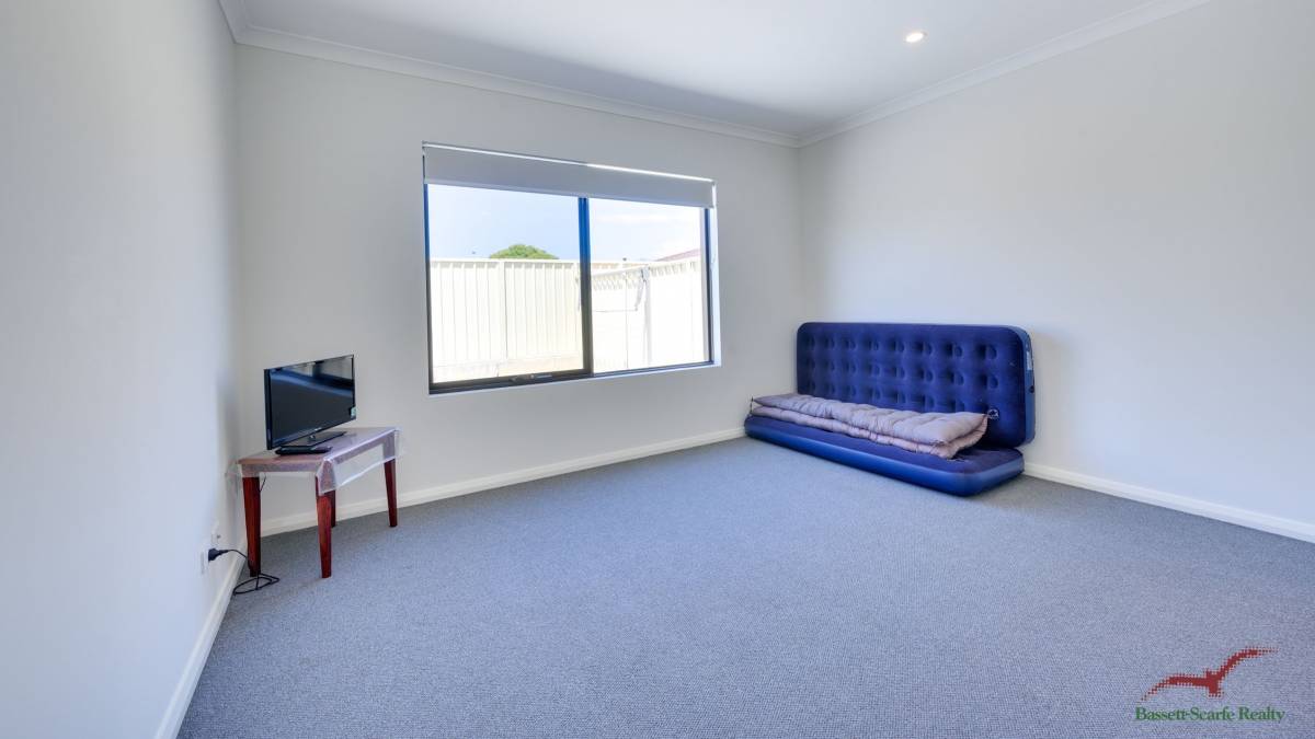 32 Quendamia Lane, Mandurah, WA 6210 AUS