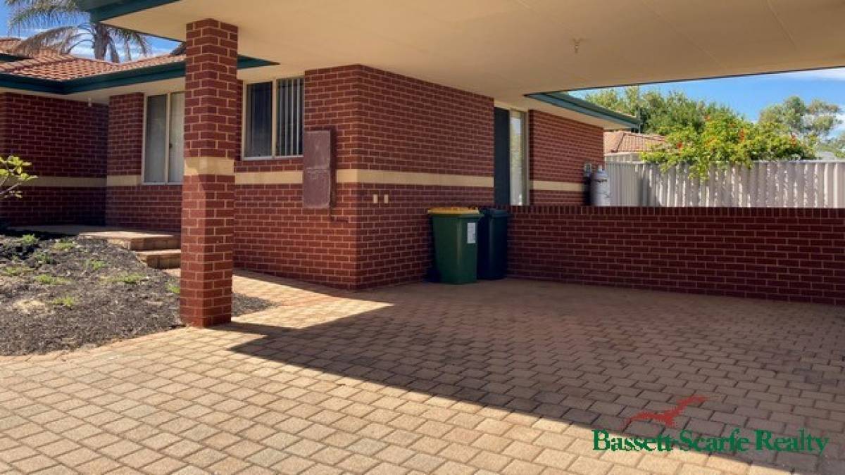 10 Valley Road, Halls Head, WA 6210 AUS