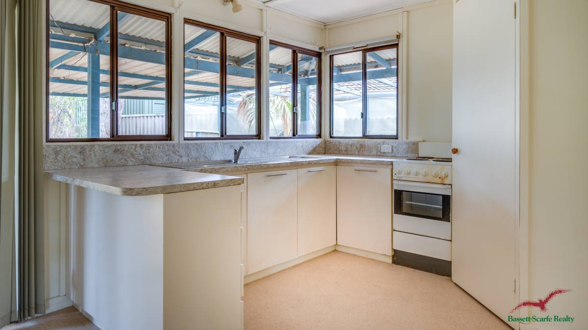 90 Steerforth Drive, Coodanup, WA 6210 AUS