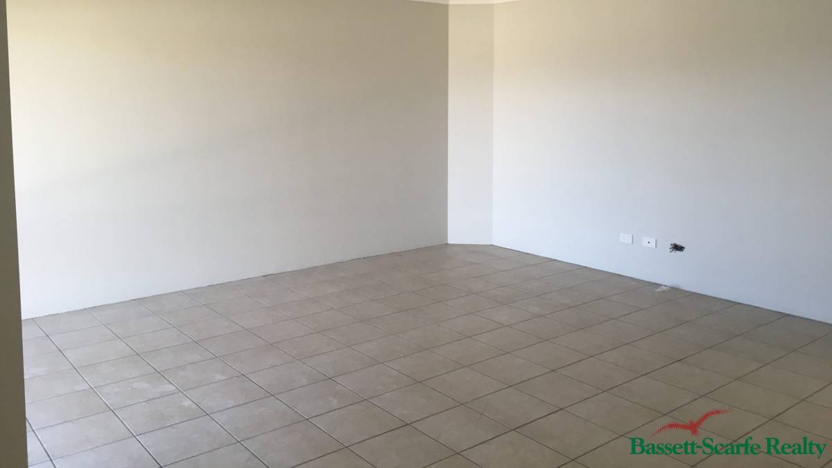 20 Loretta Parkway, Lakelands, WA 6180 AUS