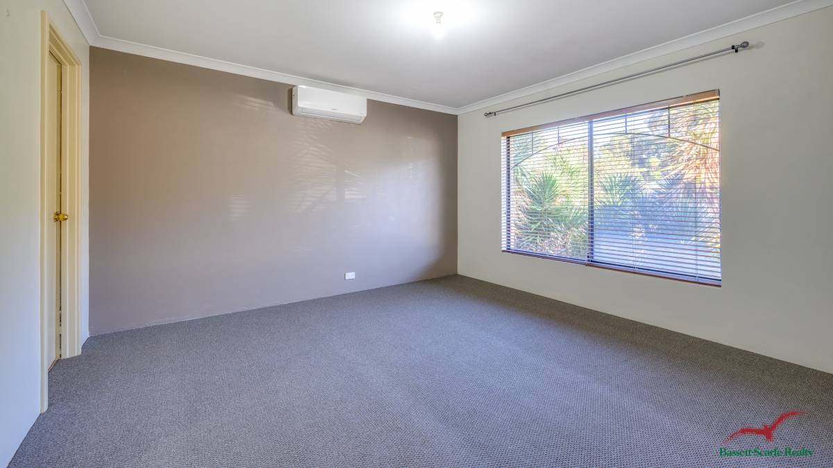 37 Reynolds Avenue, Greenfields, WA 6210 AUS