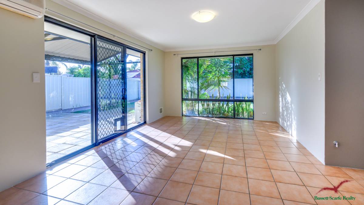 37 Reynolds Avenue, Greenfields, WA 6210 AUS