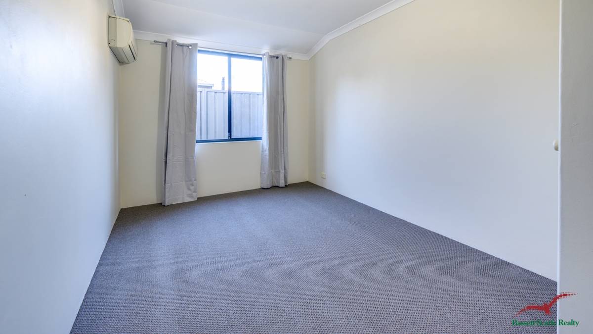 37 Reynolds Avenue, Greenfields, WA 6210 AUS