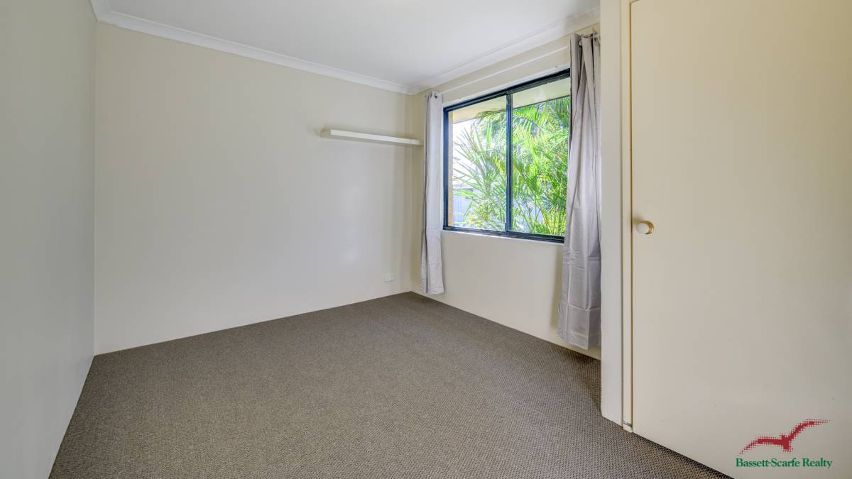 37 Reynolds Avenue, Greenfields, WA 6210 AUS