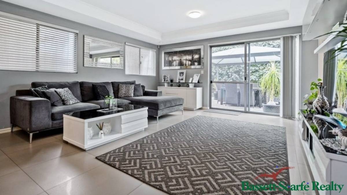 24D Eacott Street, Mandurah, WA 6210 AUS