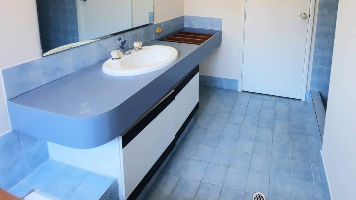 17 Hillway Street, Dawesville, WA 6211 AUS