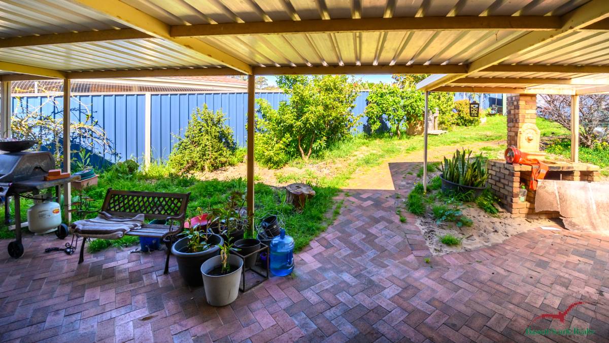 17 Hillway Street, Dawesville, WA 6211 AUS