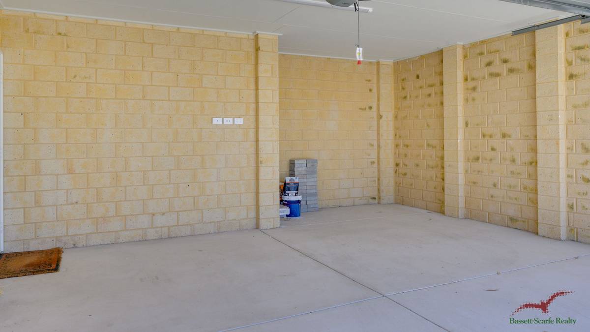 32 Quendamia Lane, Mandurah, WA 6210 AUS