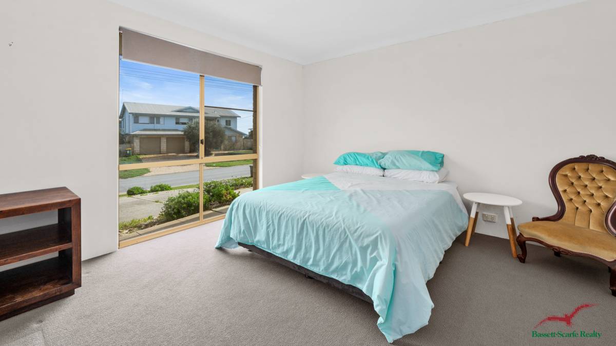 19 Leander Street, Falcon, WA 6210 AUS