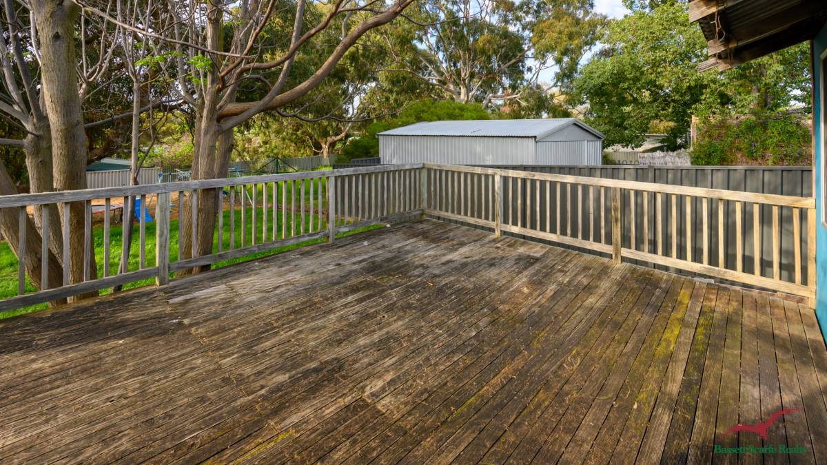 11 Lynda Street, FALCON, WA 6210 AUS