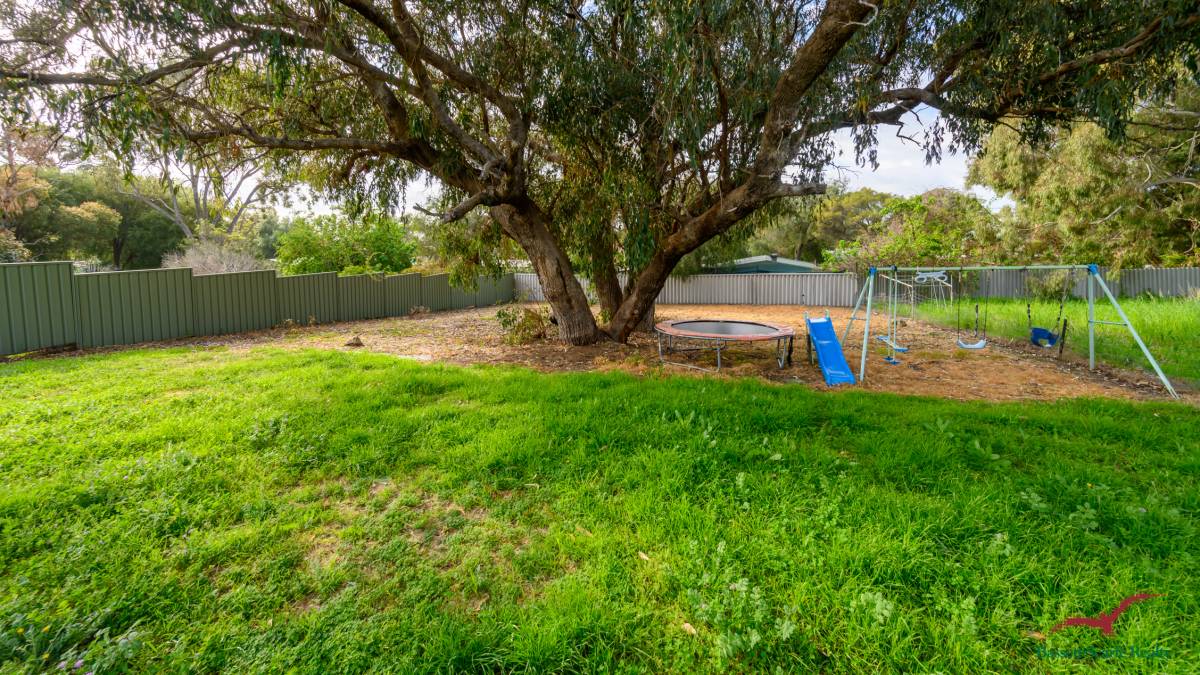 11 Lynda Street, FALCON, WA 6210 AUS