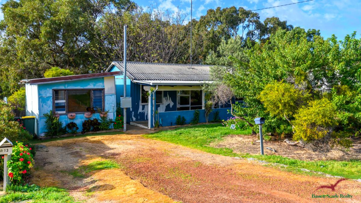 11 Lynda Street, FALCON, WA 6210 AUS