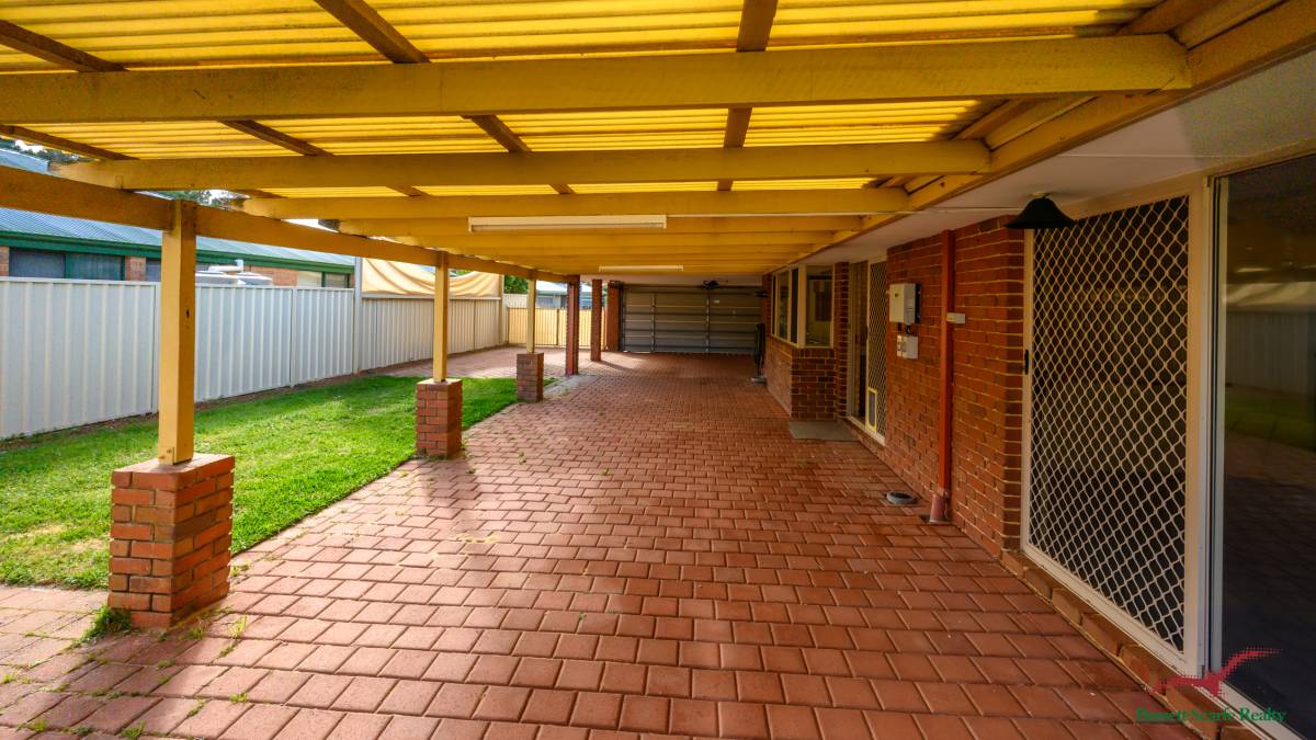 15 Grayswood Retreat, Erskine, WA 6210 AUS