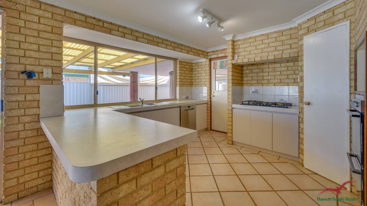 15 Grayswood Retreat, Erskine, WA 6210 AUS