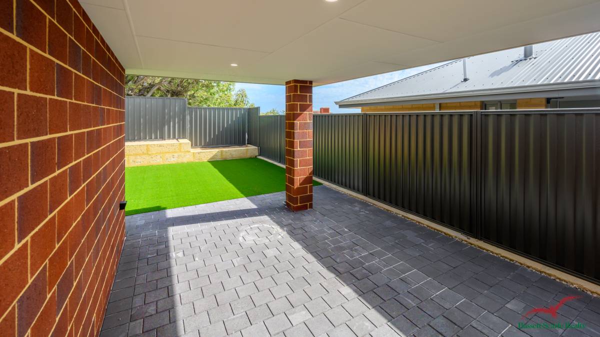 35 Sarasota Loop, Madora Bay, WA 6210 AUS