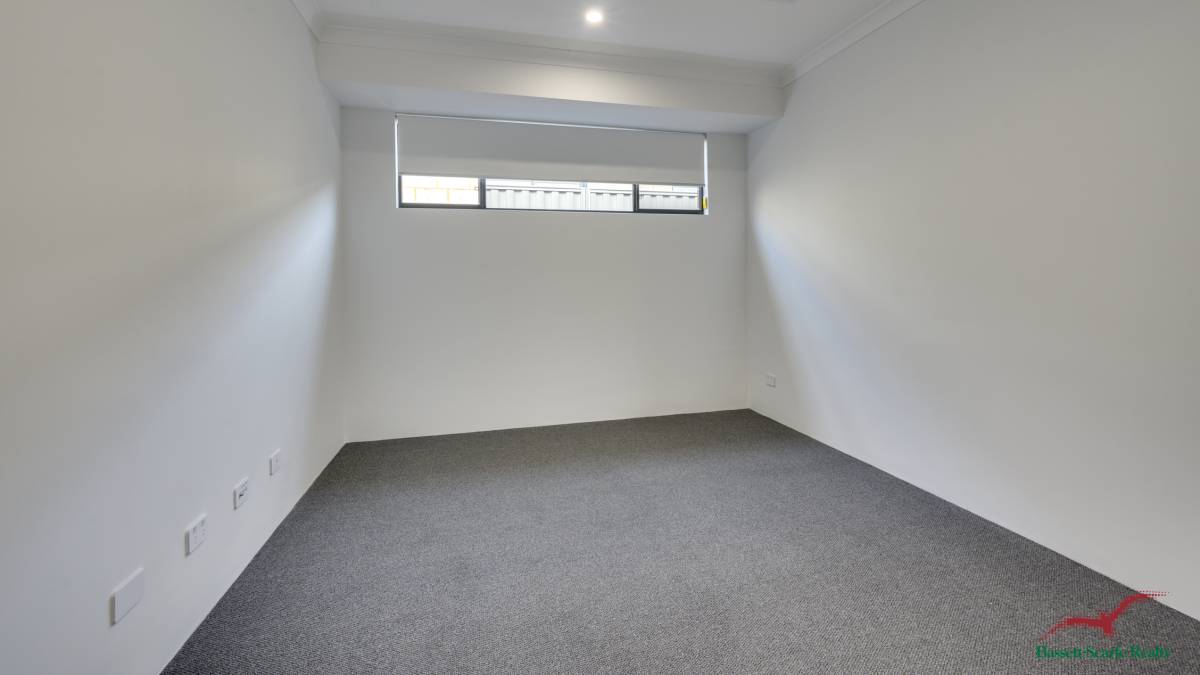 35 Sarasota Loop, Madora Bay, WA 6210 AUS