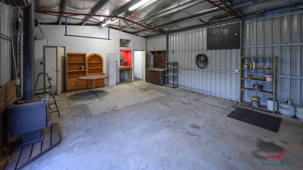 17 Kallang Road, Coodanup, WA 6210 AUS