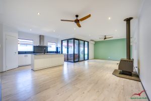 17 Kallang Road, Coodanup, WA 6210 AUS