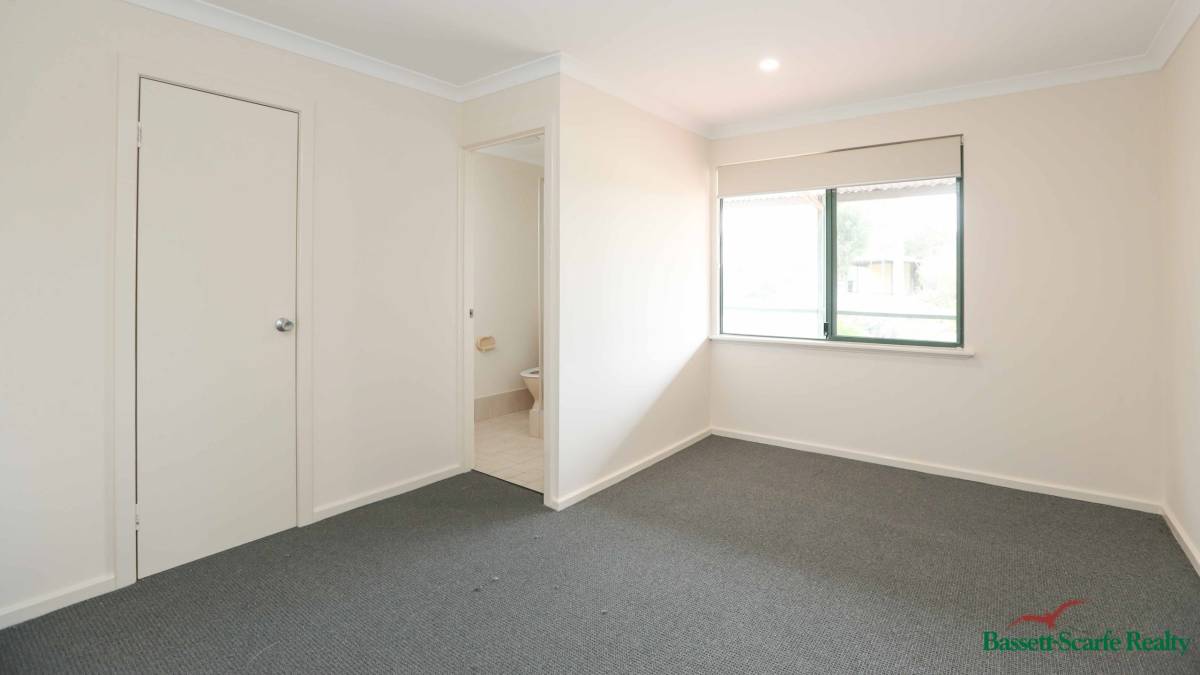 77 Ayrton Street, DAWESVILLE, WA 6211 AUS