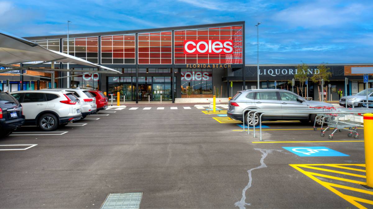 77 Ayrton Street, DAWESVILLE, WA 6211 AUS