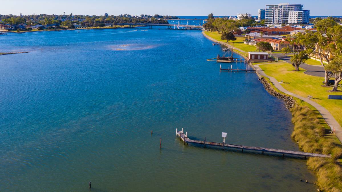 12/11 Leslie Street, Dudley Park, WA 6210 AUS