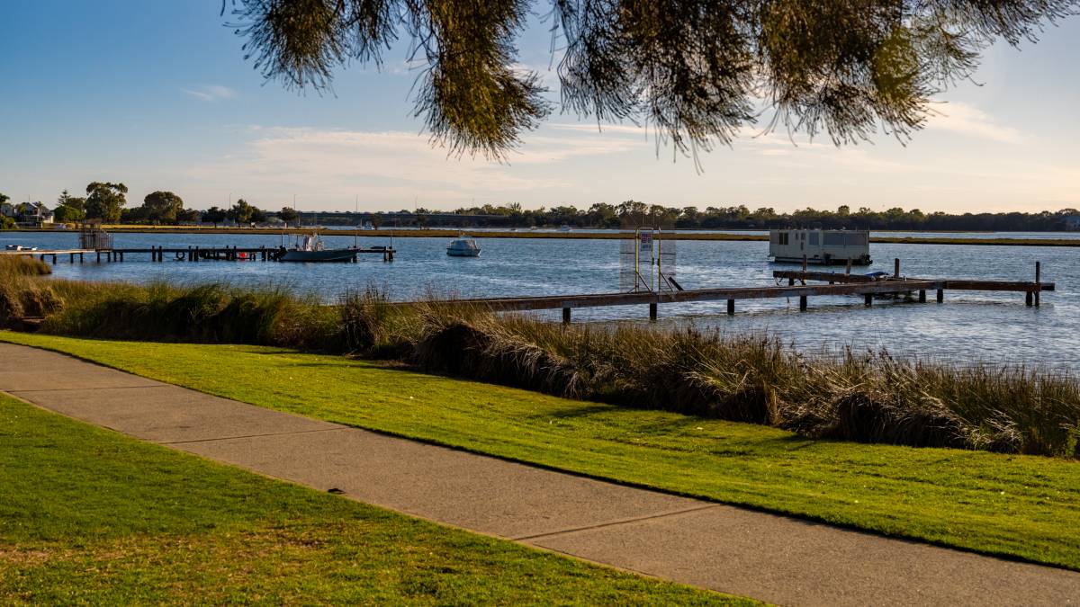 12/11 Leslie Street, Dudley Park, WA 6210 AUS