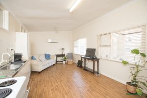 2/30 Janis Street, Halls Head, WA 6210 AUS