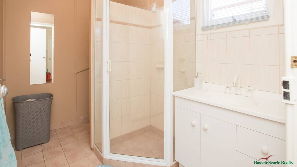 2/30 Janis Street, Halls Head, WA 6210 AUS