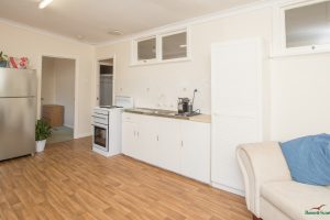 2/30 Janis Street, Halls Head, WA 6210 AUS