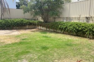 10B Valley Road, Halls Head, WA 6210 AUS