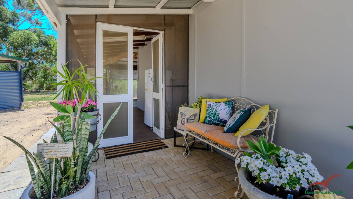 16 Charon Road, Falcon, WA 6210 AUS